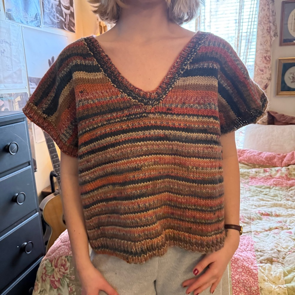 Vintage Handmade Stripe Patterned Knit Sweater vest Size S-L